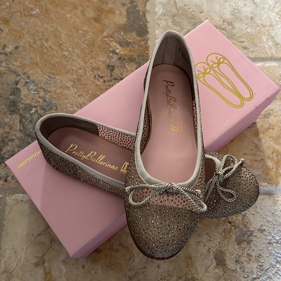 Pretty Ballerinas Shoes - Pretty Ballerinas Flat Shoes